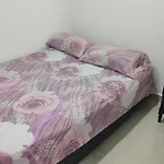 Apartamento Cerca Al Mar